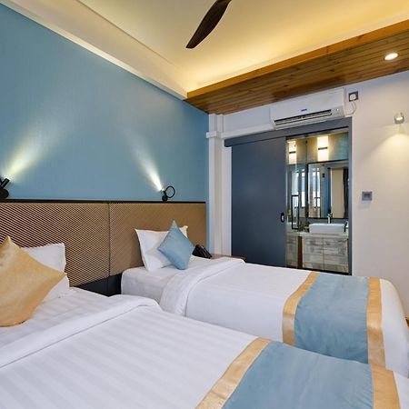 H78 Veli Hotell Hulhumale Exteriör bild