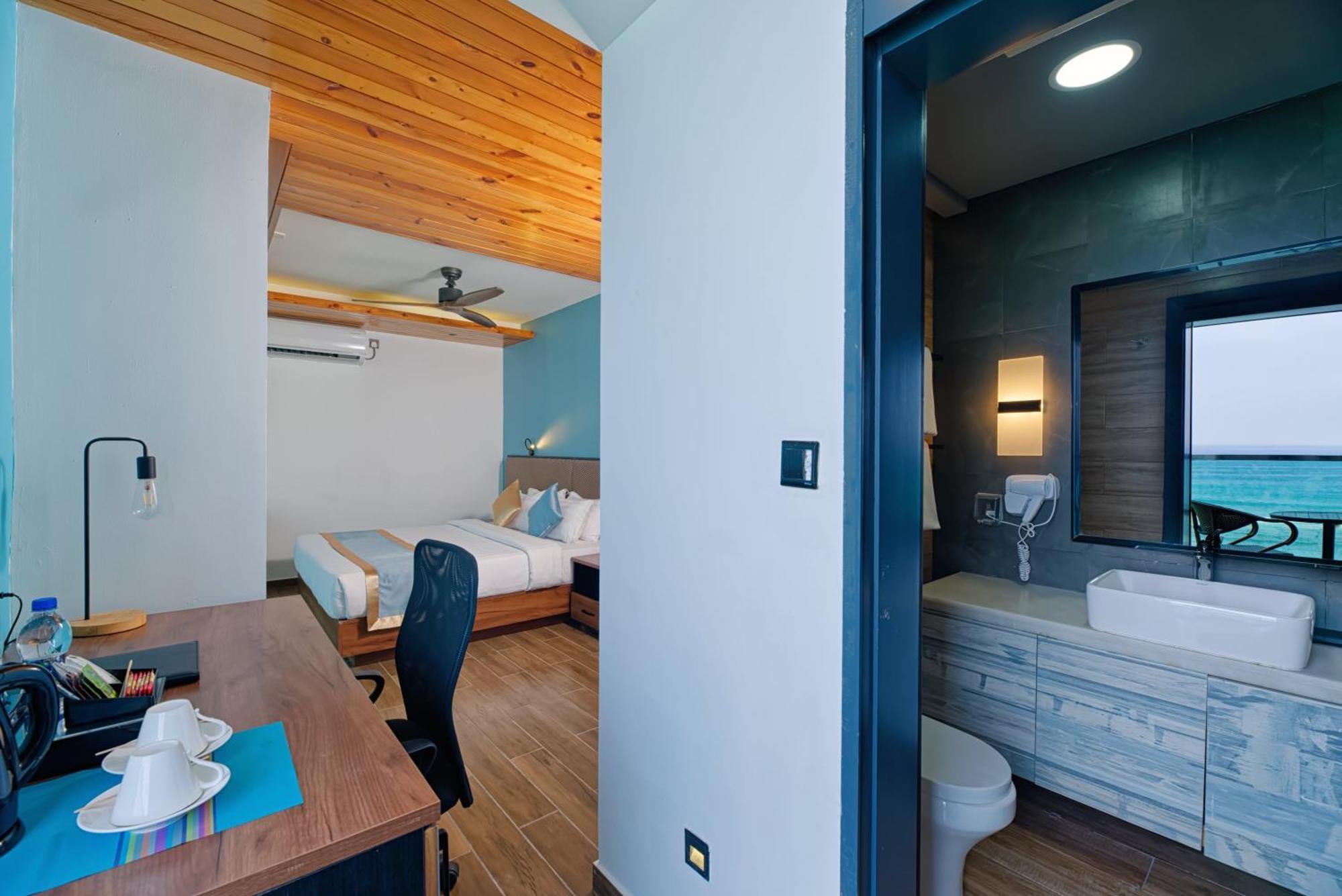 H78 Veli Hotell Hulhumale Exteriör bild